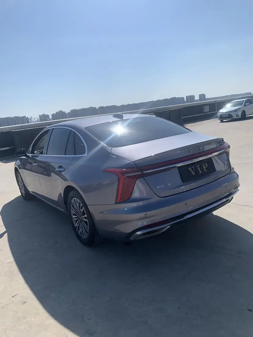 Hongqi H5
