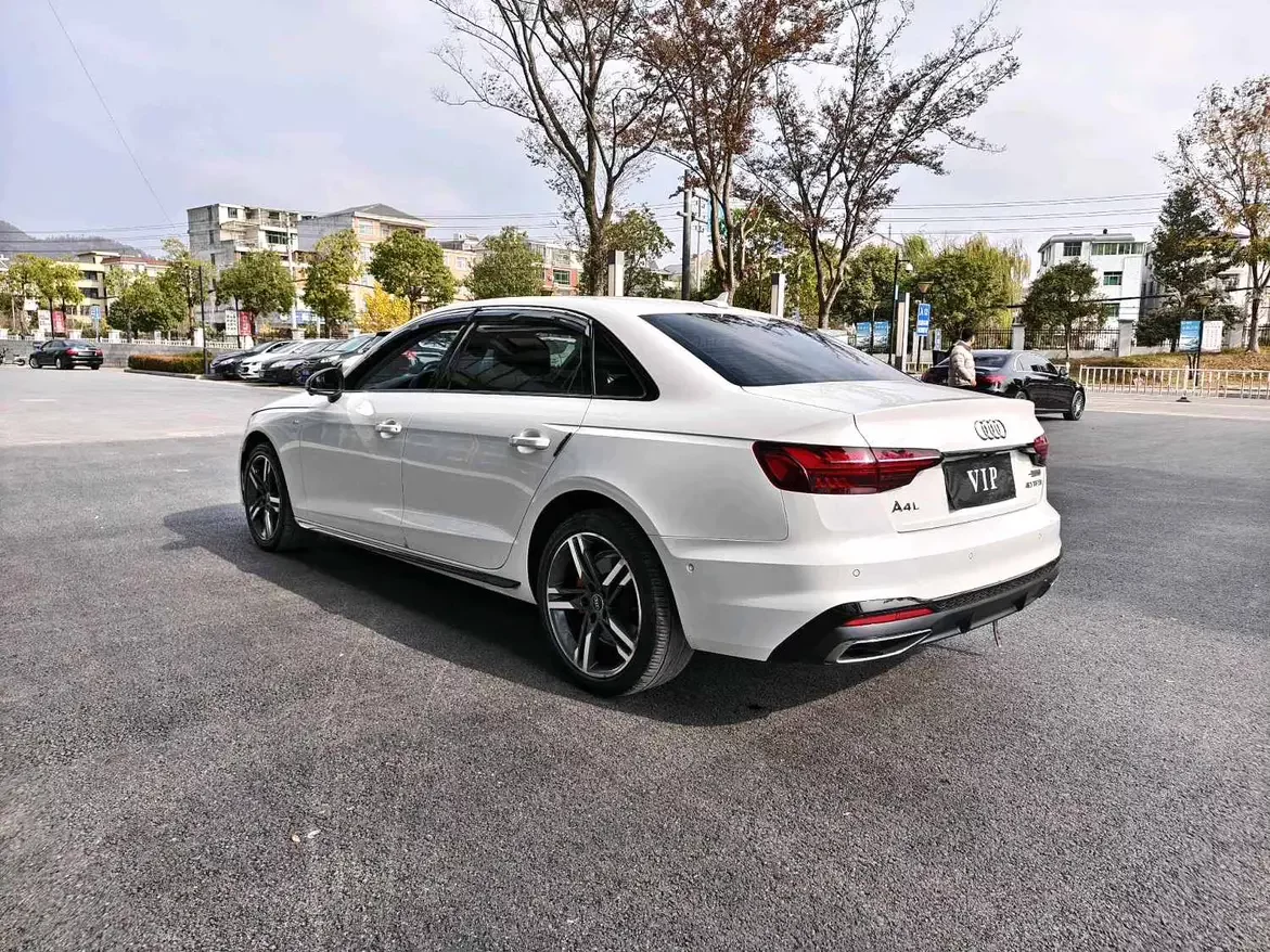 Audi A4L