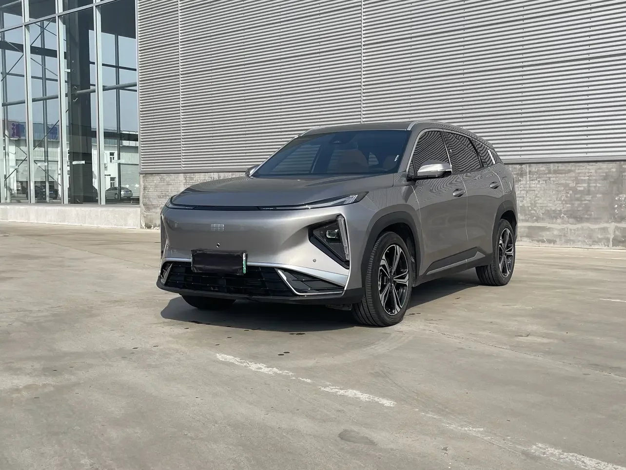Geely Galaxy L7