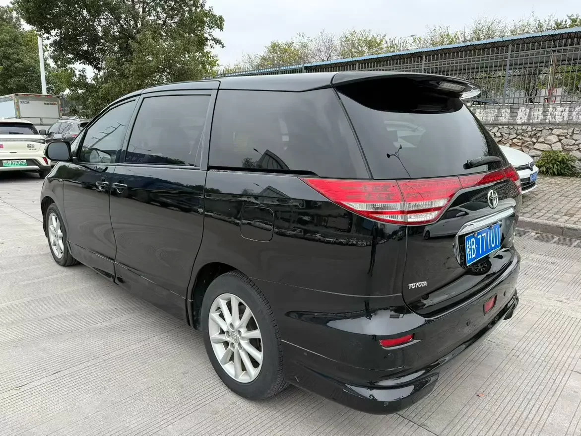 Toyota Previa