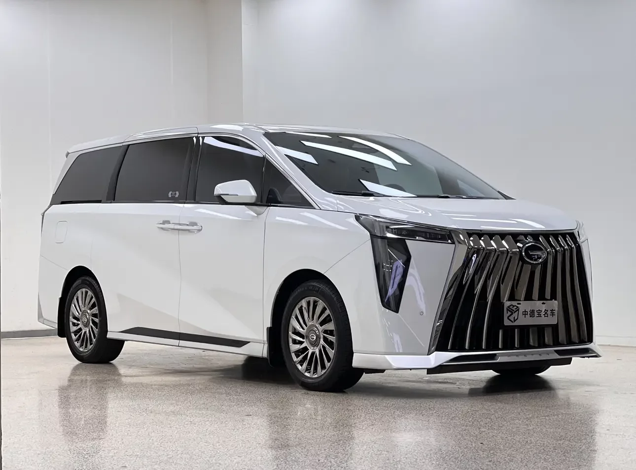 GAC Trumpchi M8