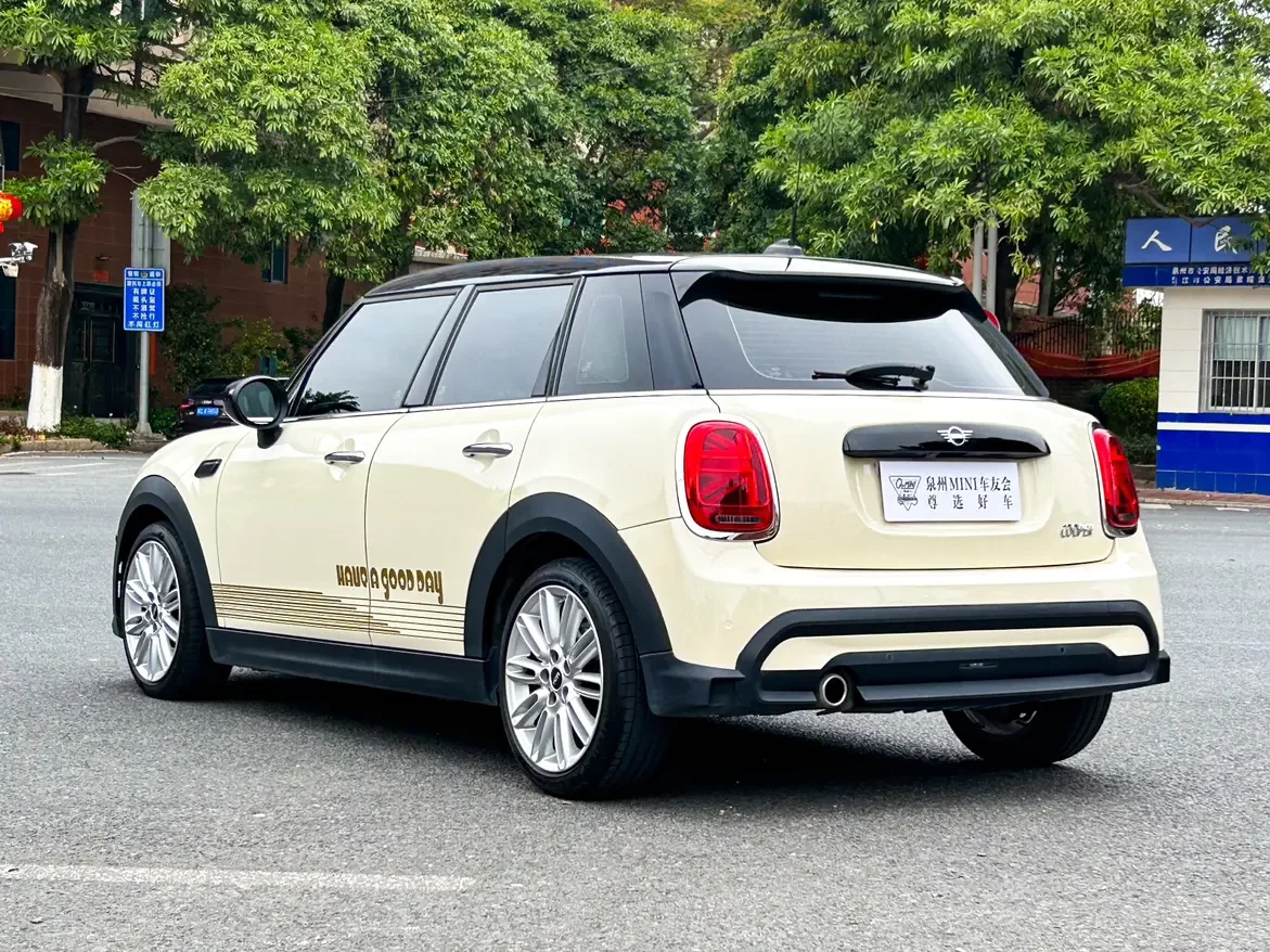 MINI 