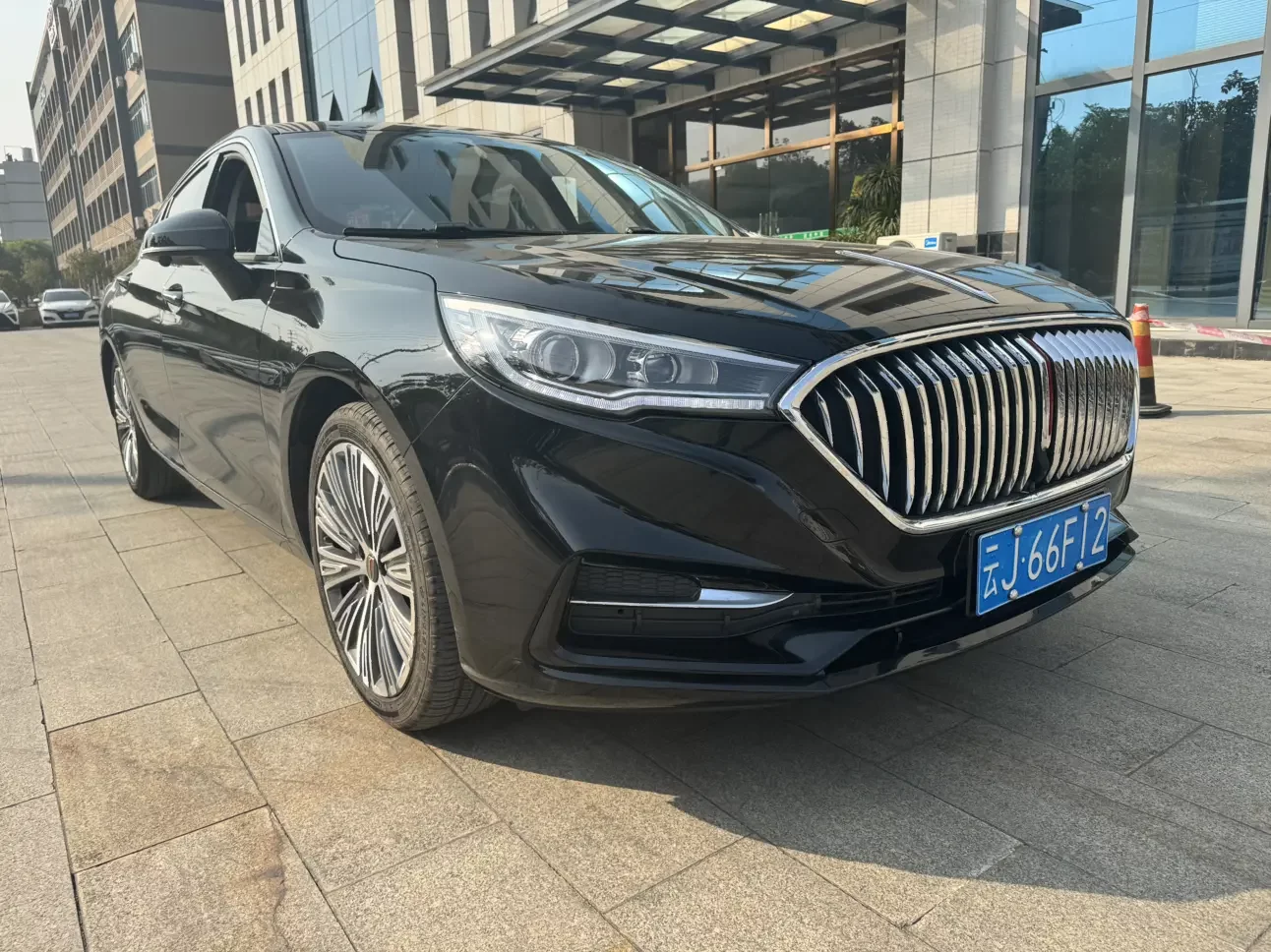 Hongqi H5 classic