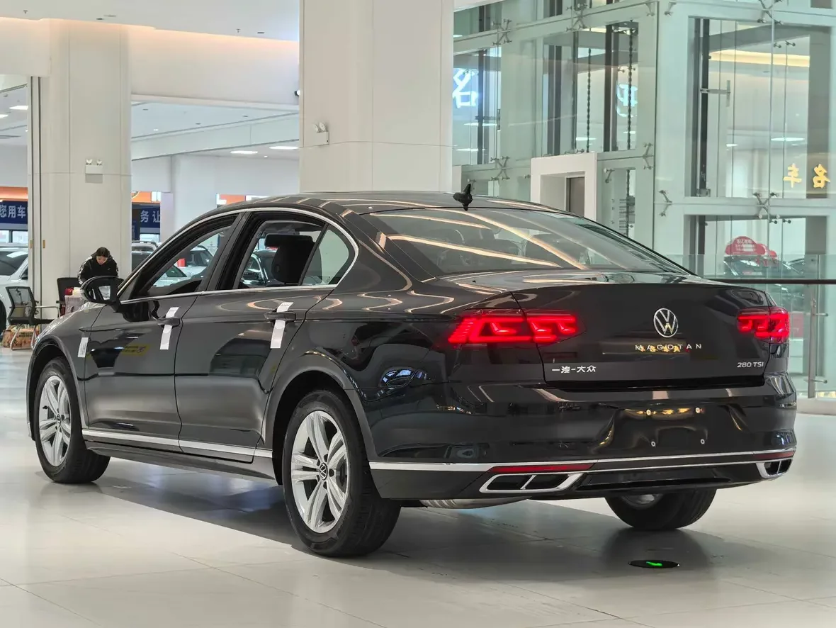 Volkswagen Magotan