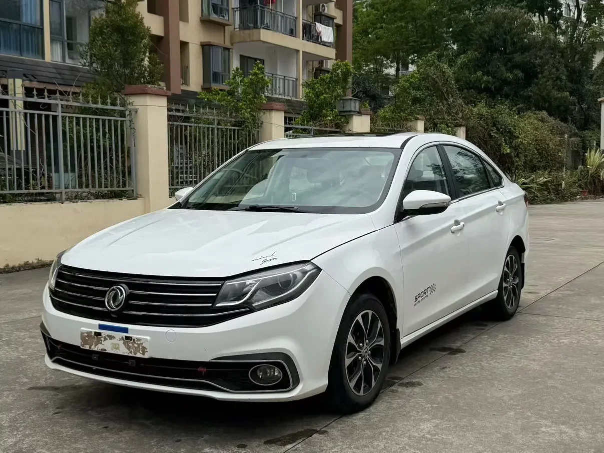 Forthing Jingyi S50