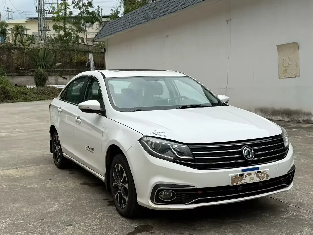 Forthing Jingyi S50