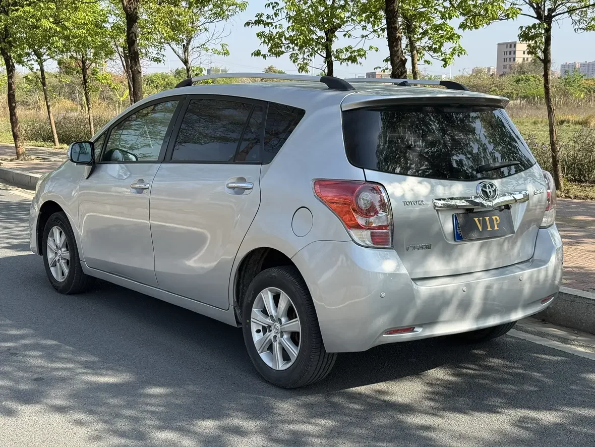 Toyota Verso / EZ