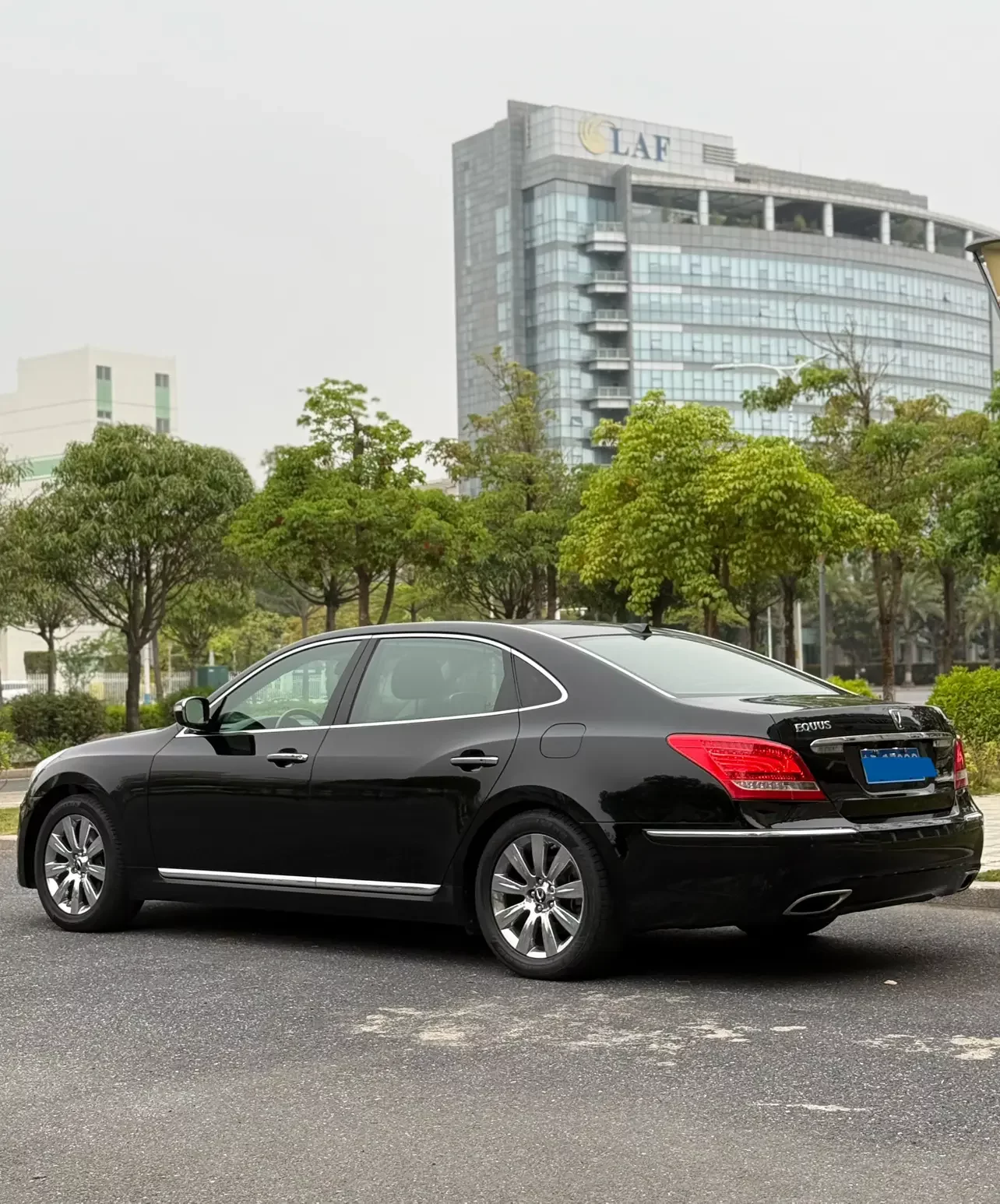 Hyundai Equus