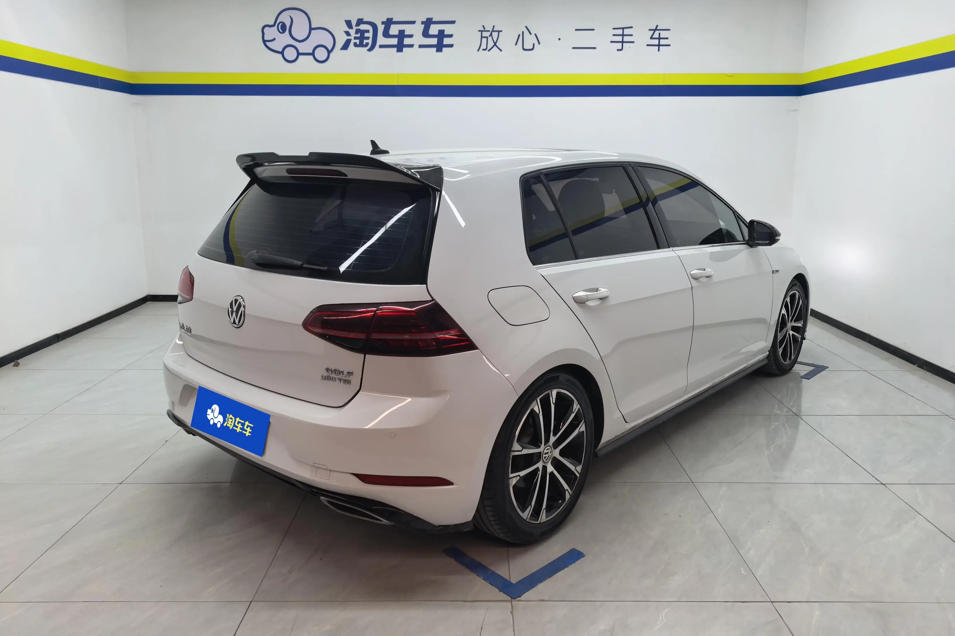 Volkswagen golf