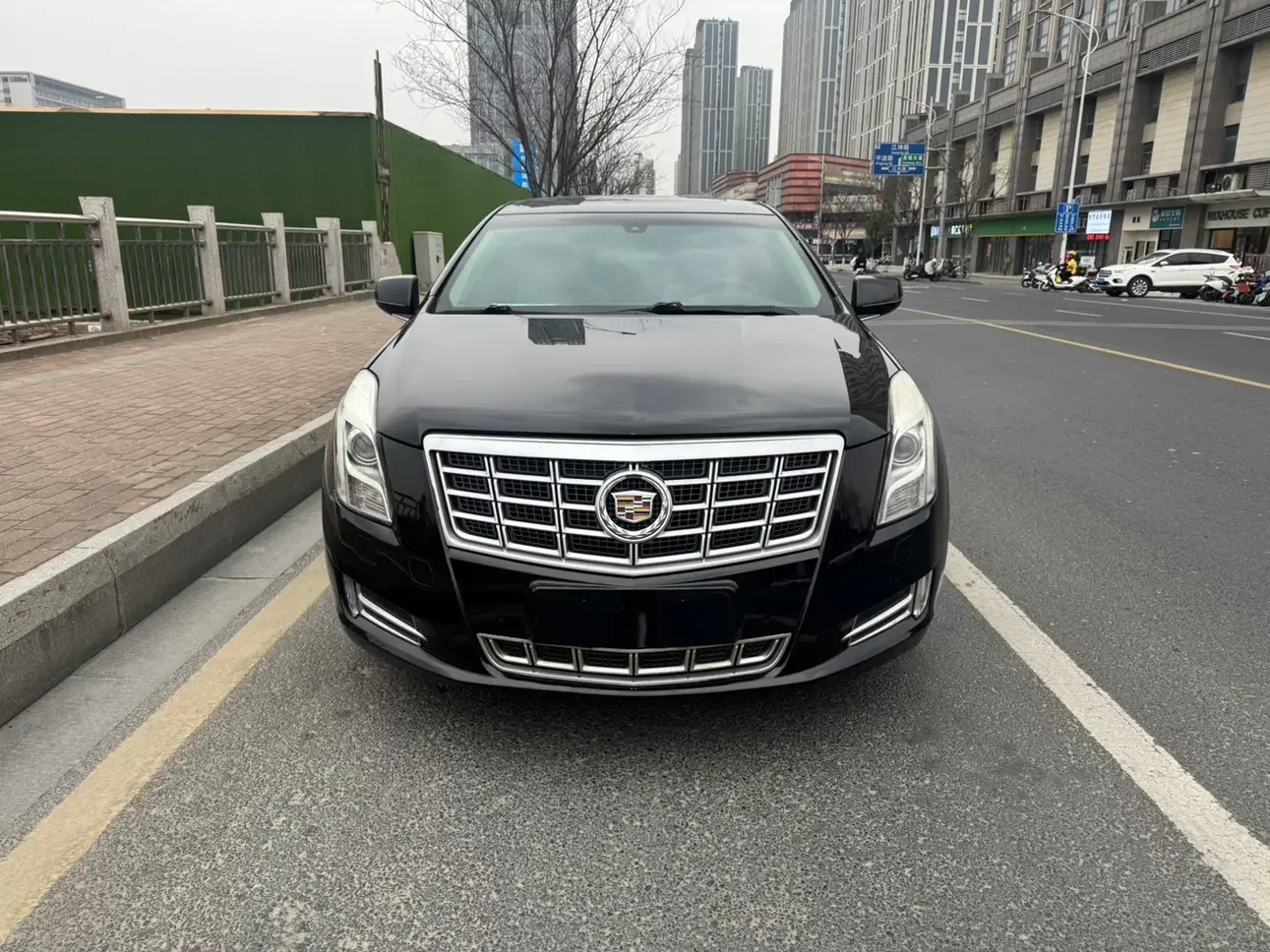 Cadillac XTS