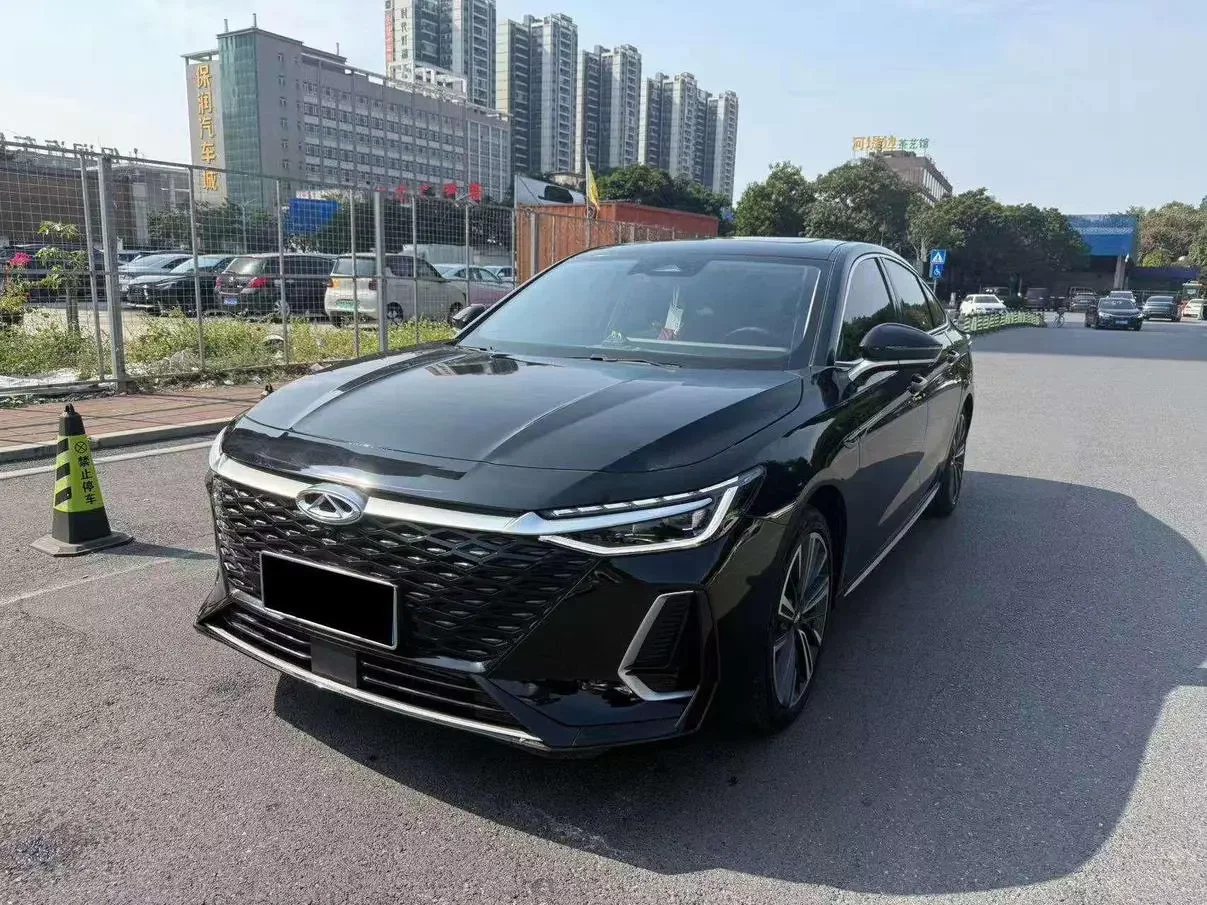 Chery Arrizo 8