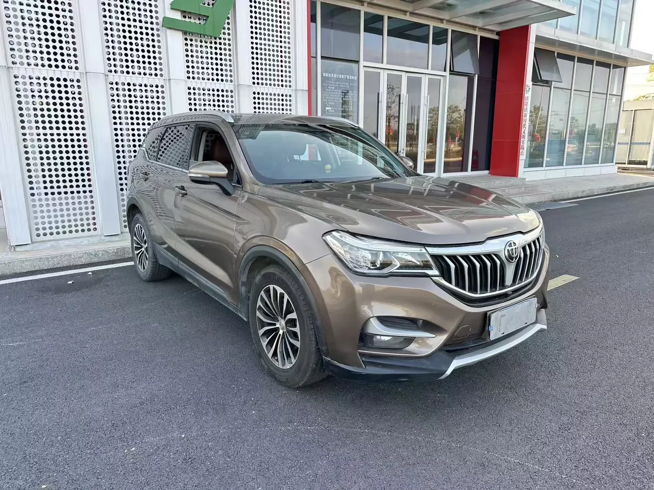 Brilliance Zhonghua V6