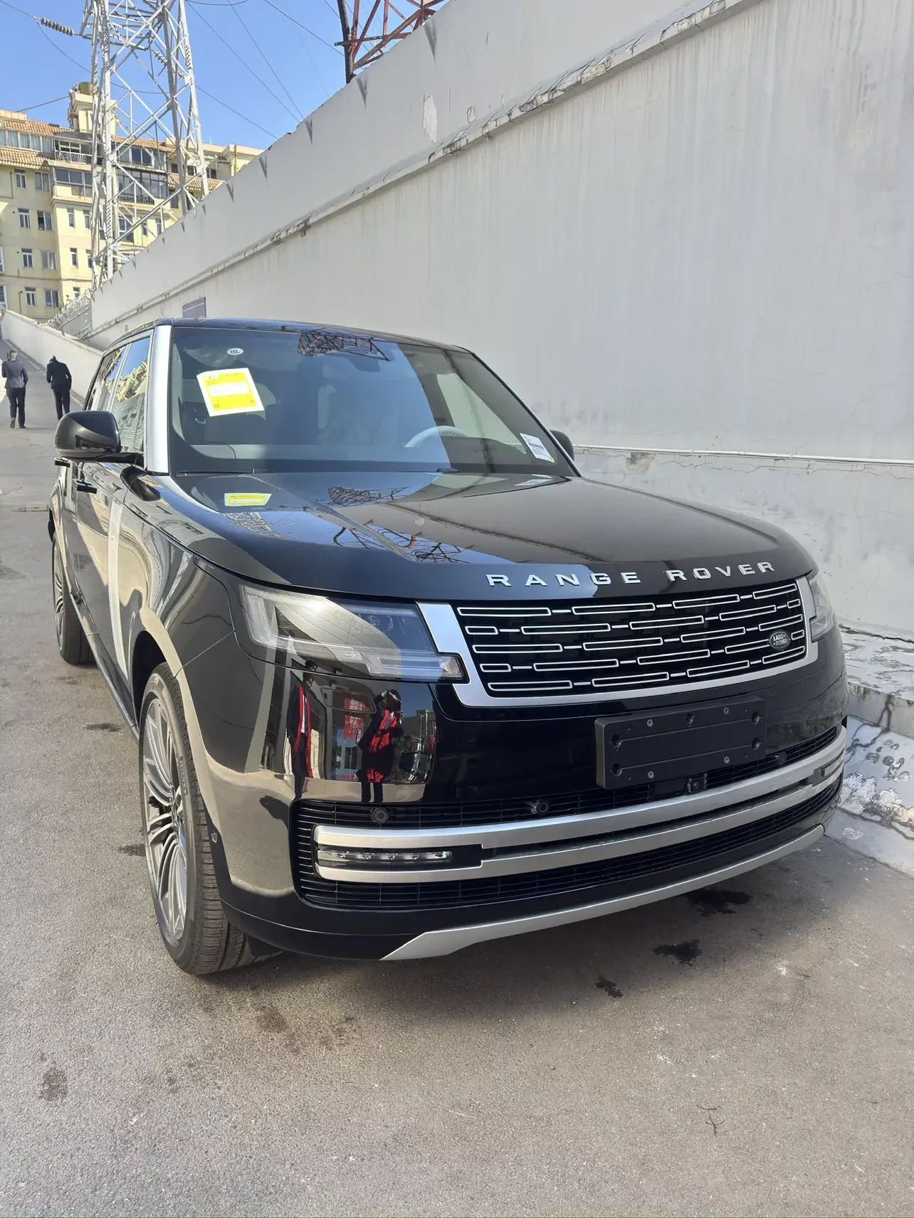 Land Rover range rover