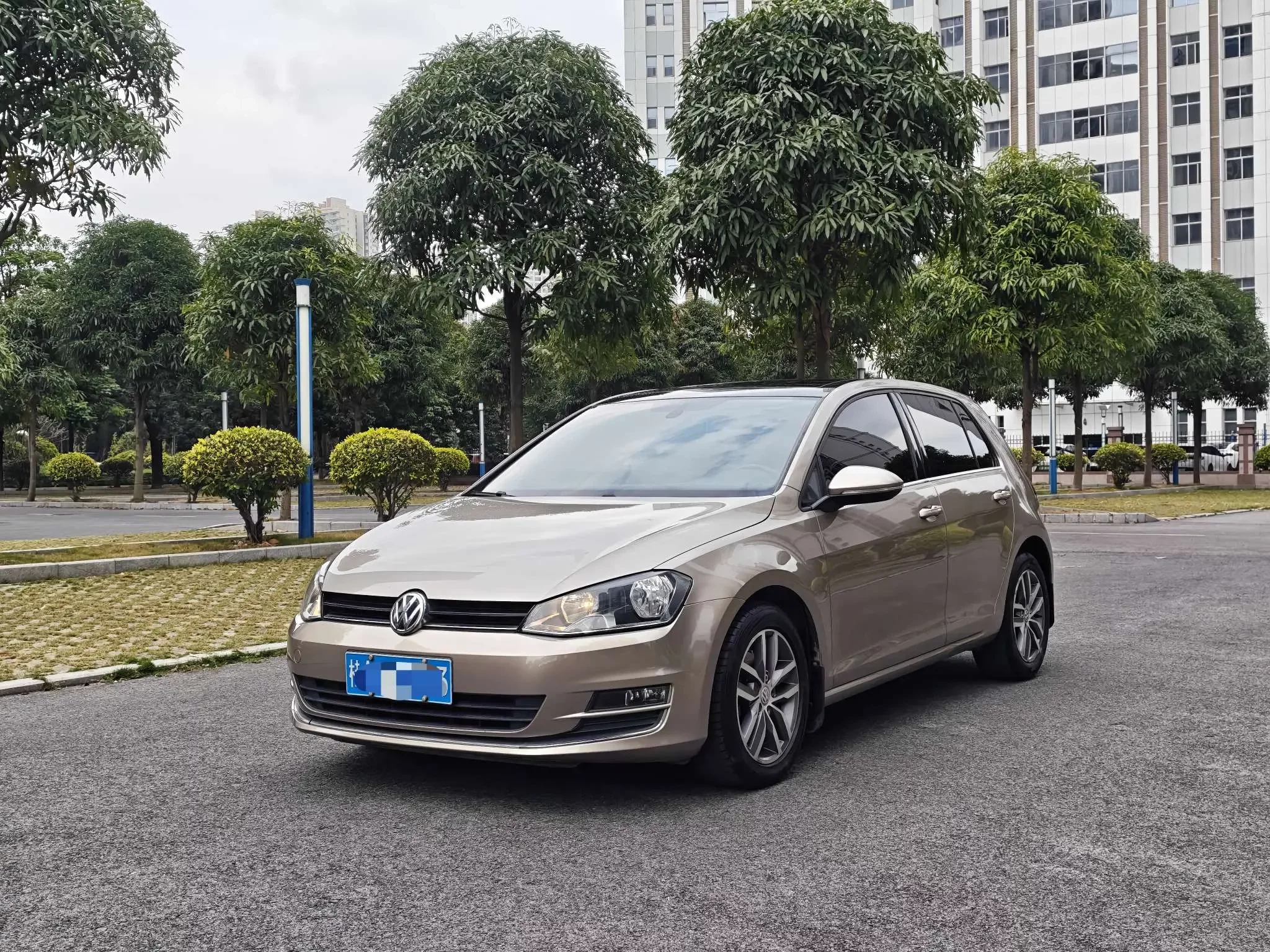 Volkswagen golf