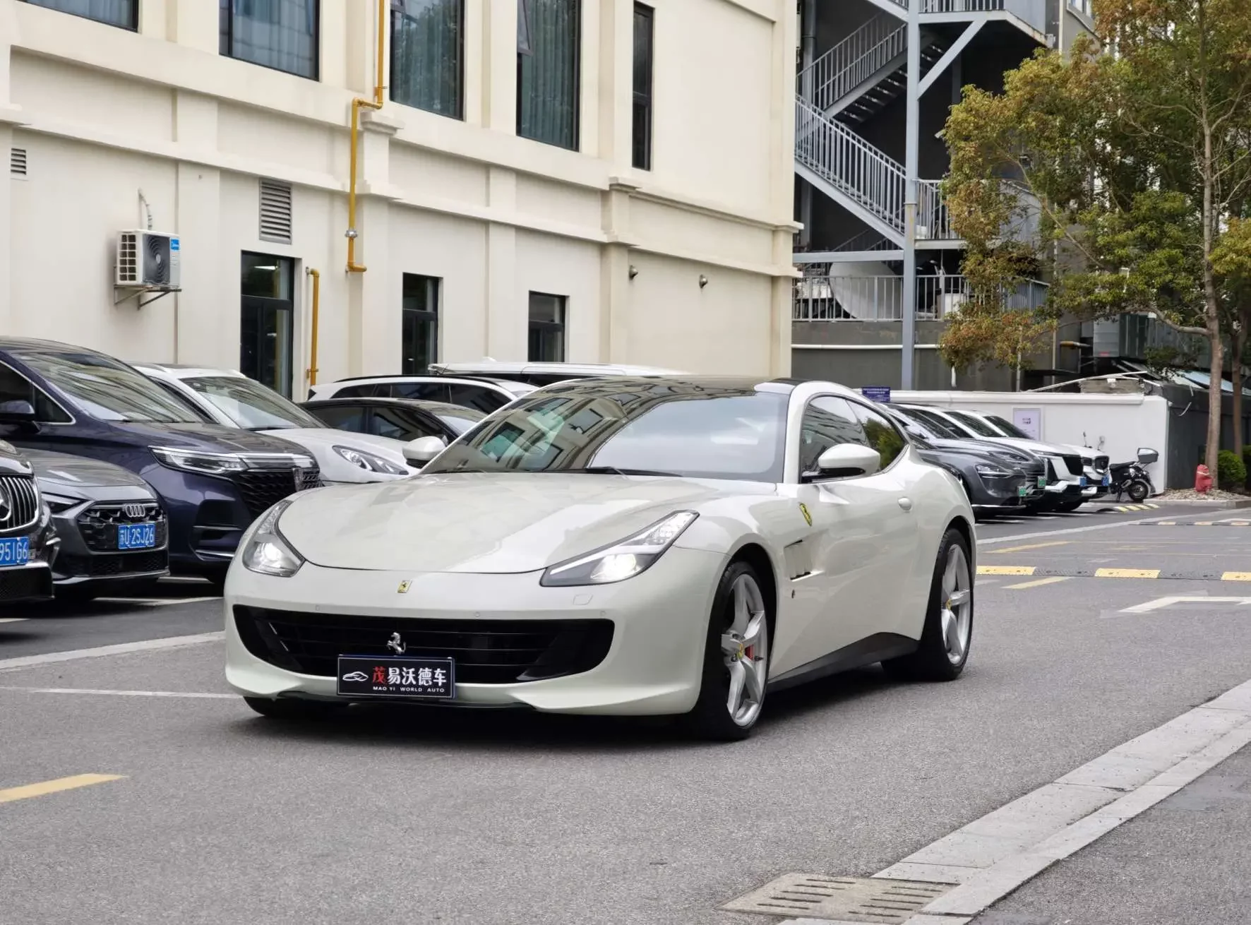 Ferrari GTC4Lusso
