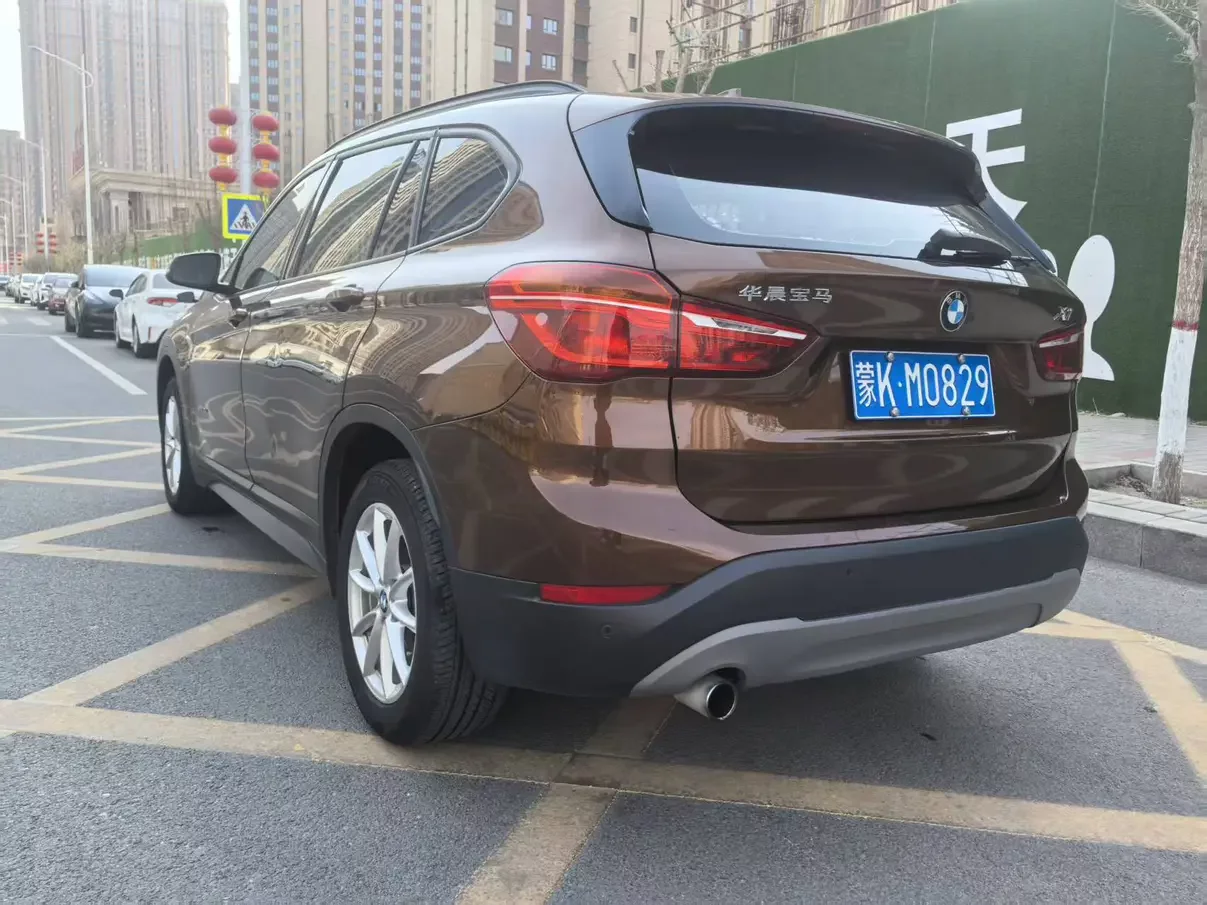 BMW X1