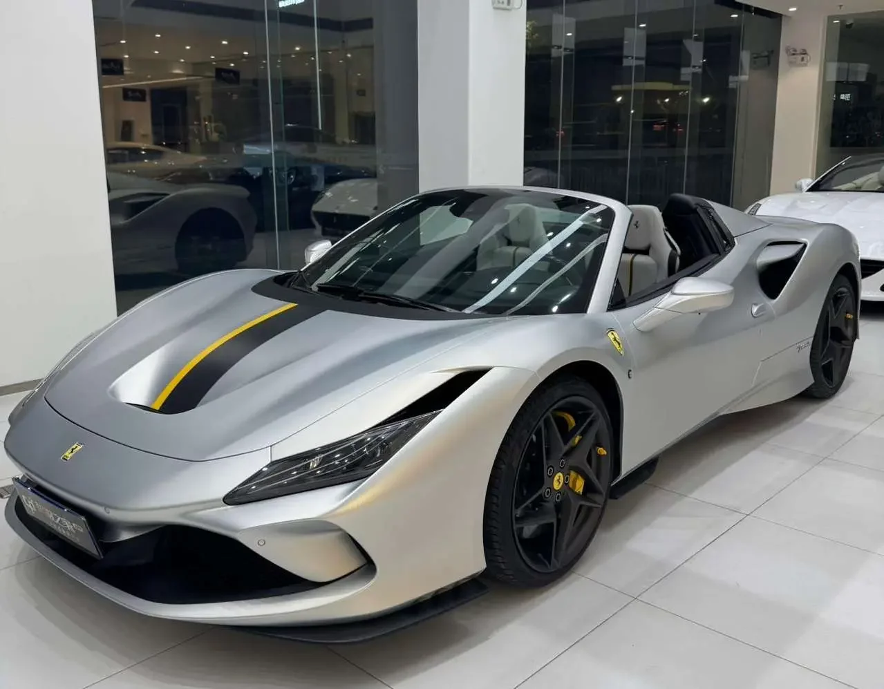 Ferrari F8