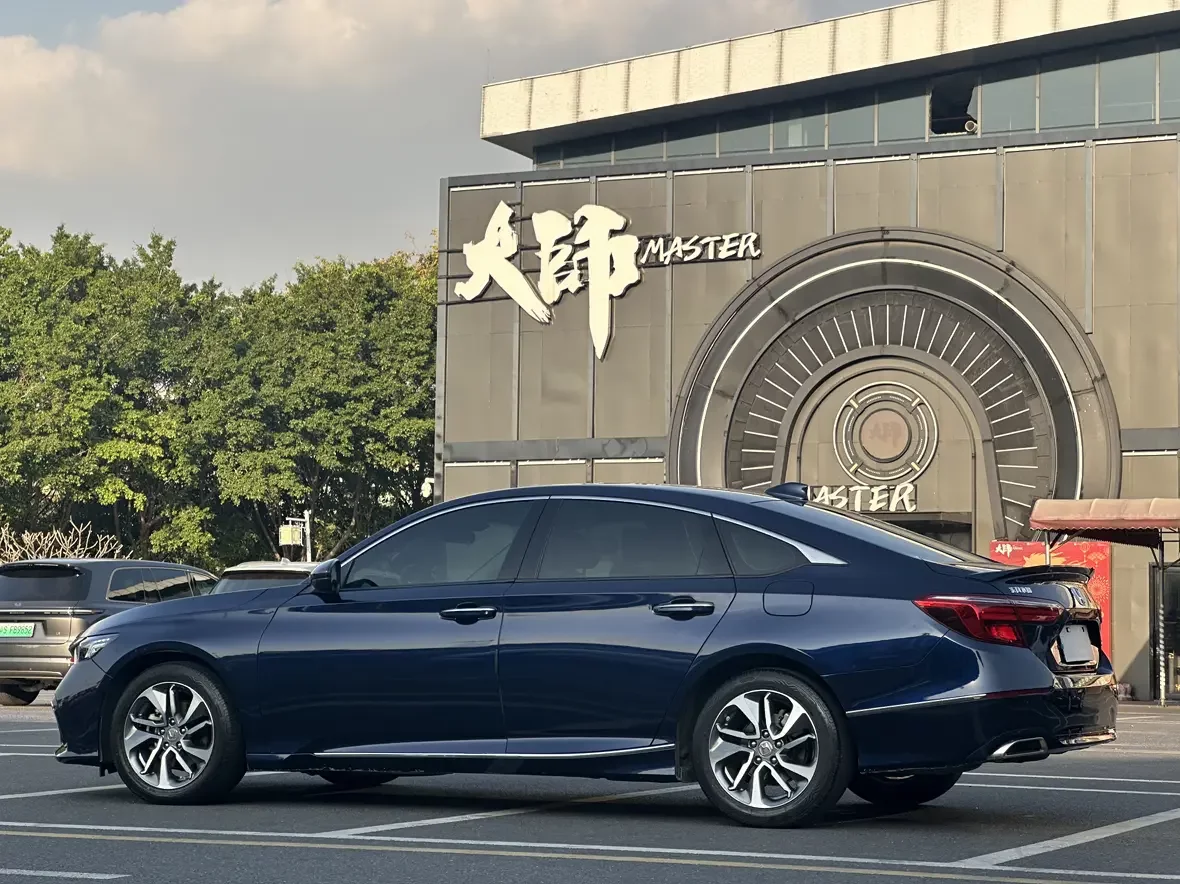 Honda Inspire