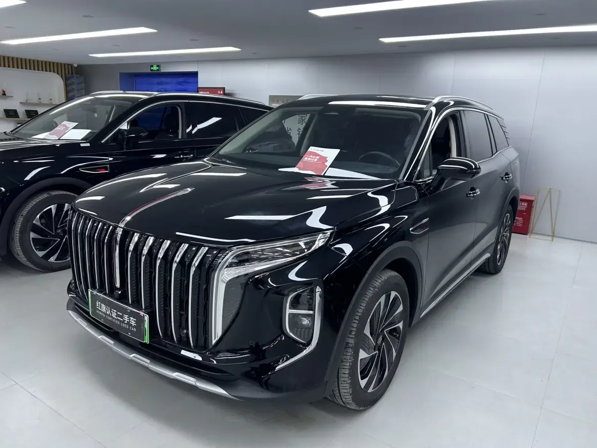 Hongqi HS7 PHEV