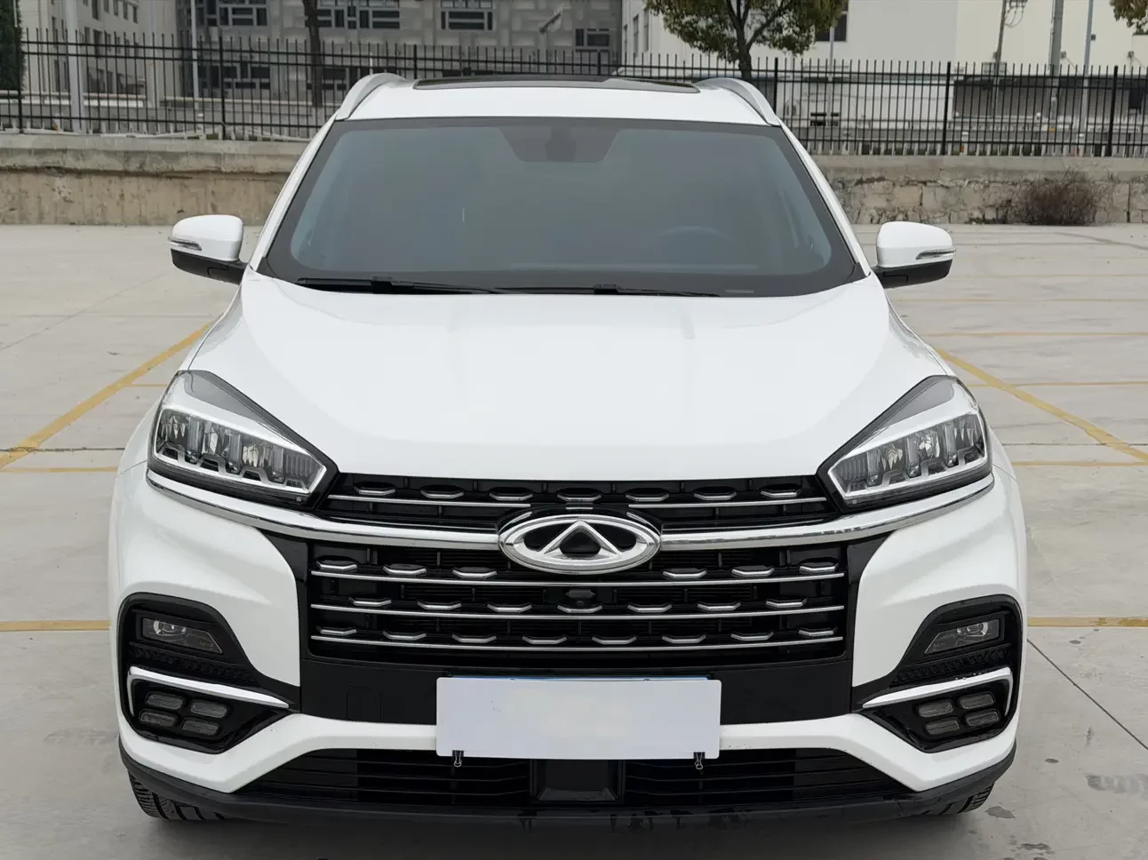 Chery Tiggo 8
