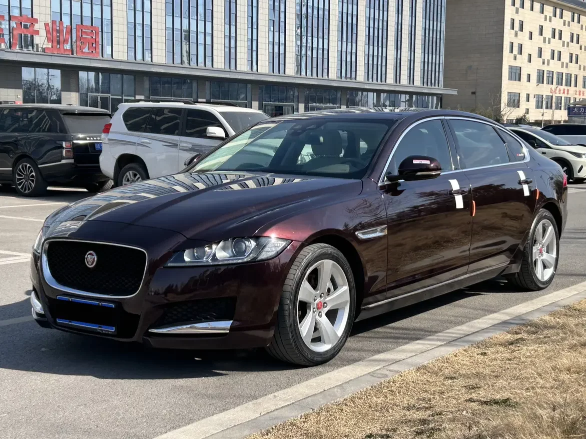 Jaguar XFL  из Китая