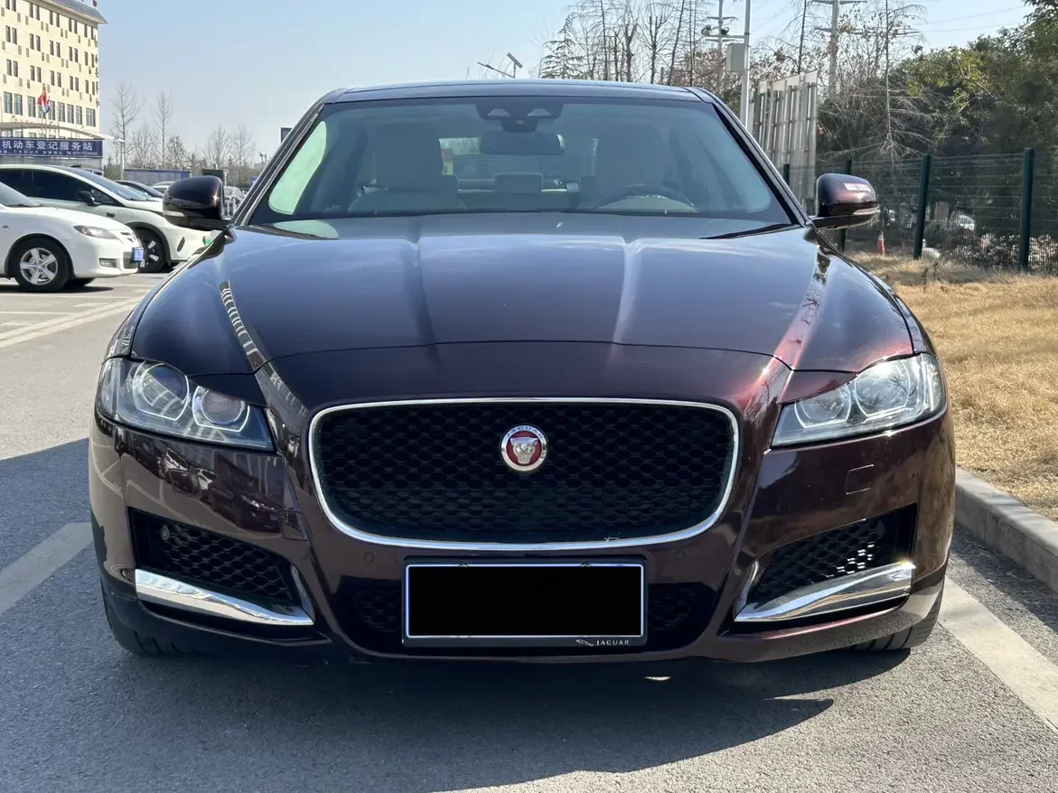 Jaguar XFL  из Китая