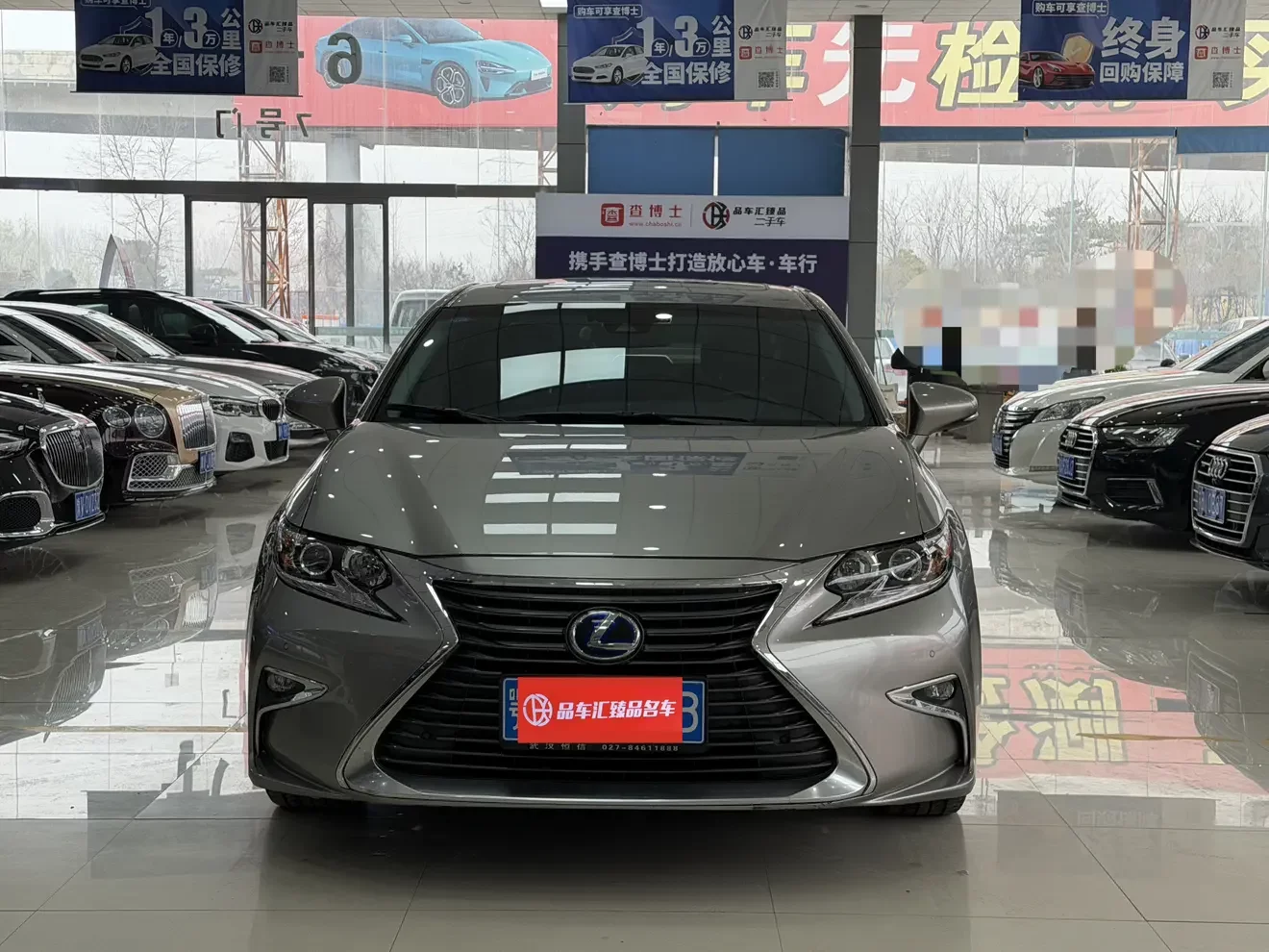 Lexus ES