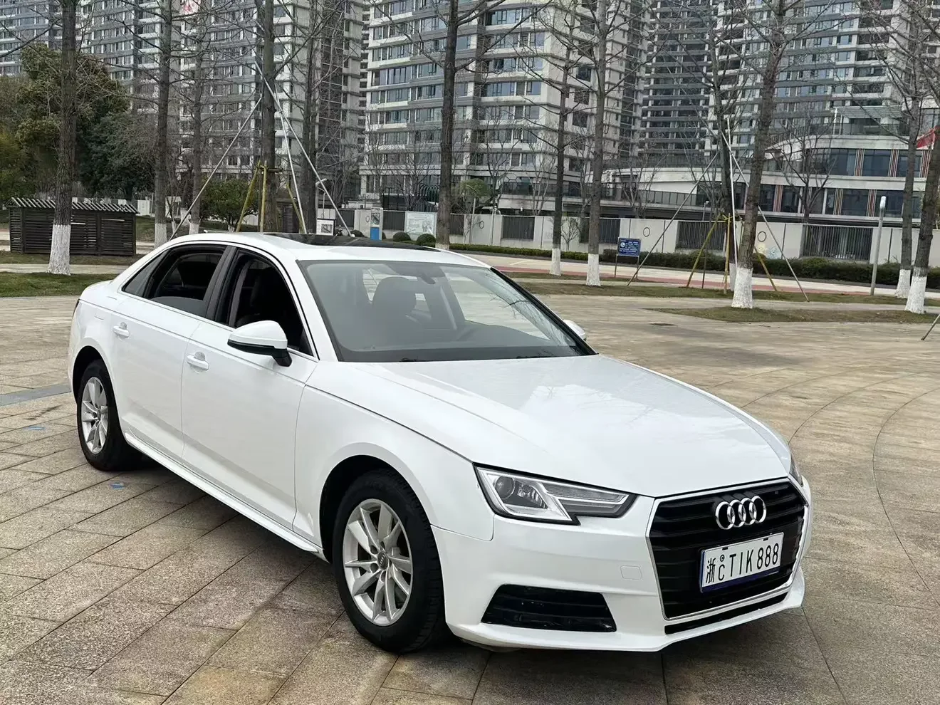 Audi A4L