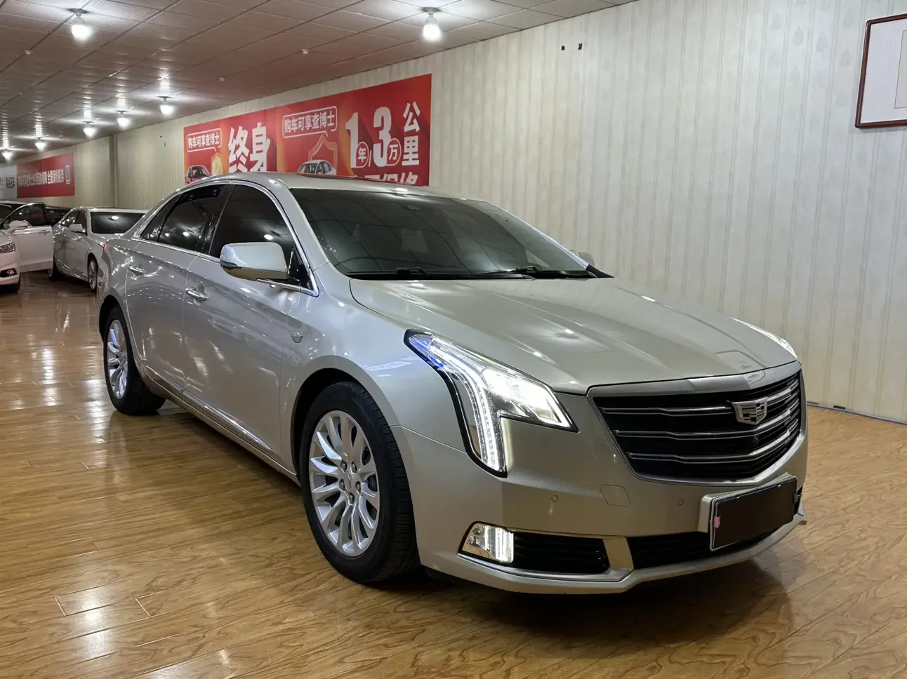 Cadillac XTS