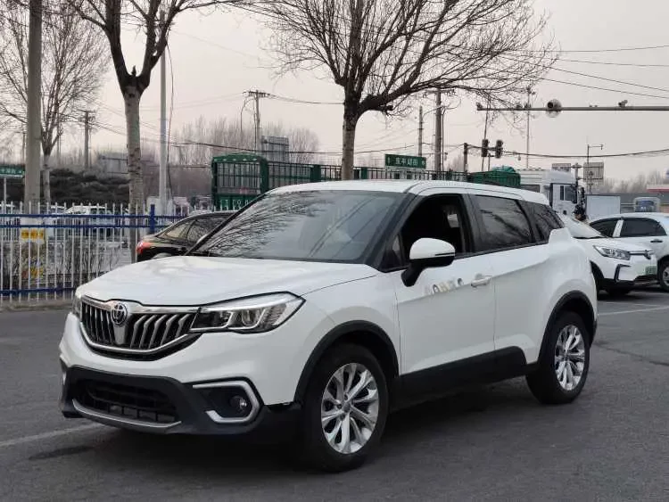 Brilliance China V3