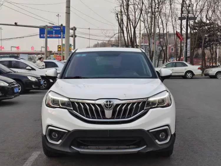 Brilliance China V3