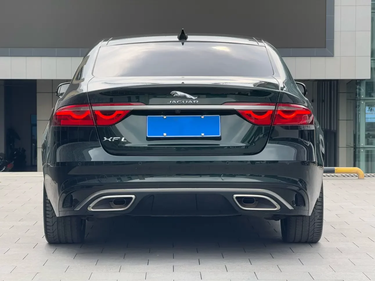 Jaguar XFL