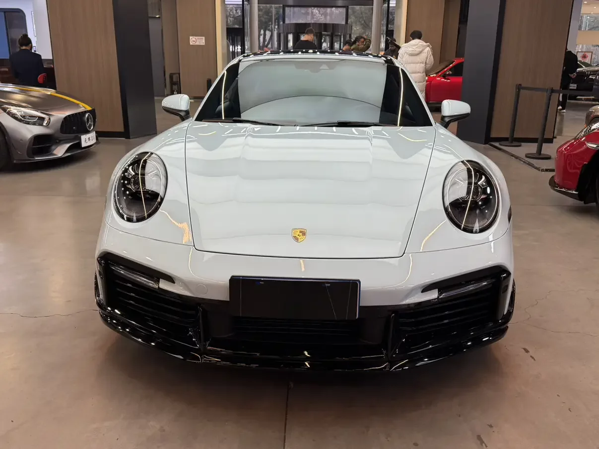 Porsche 911