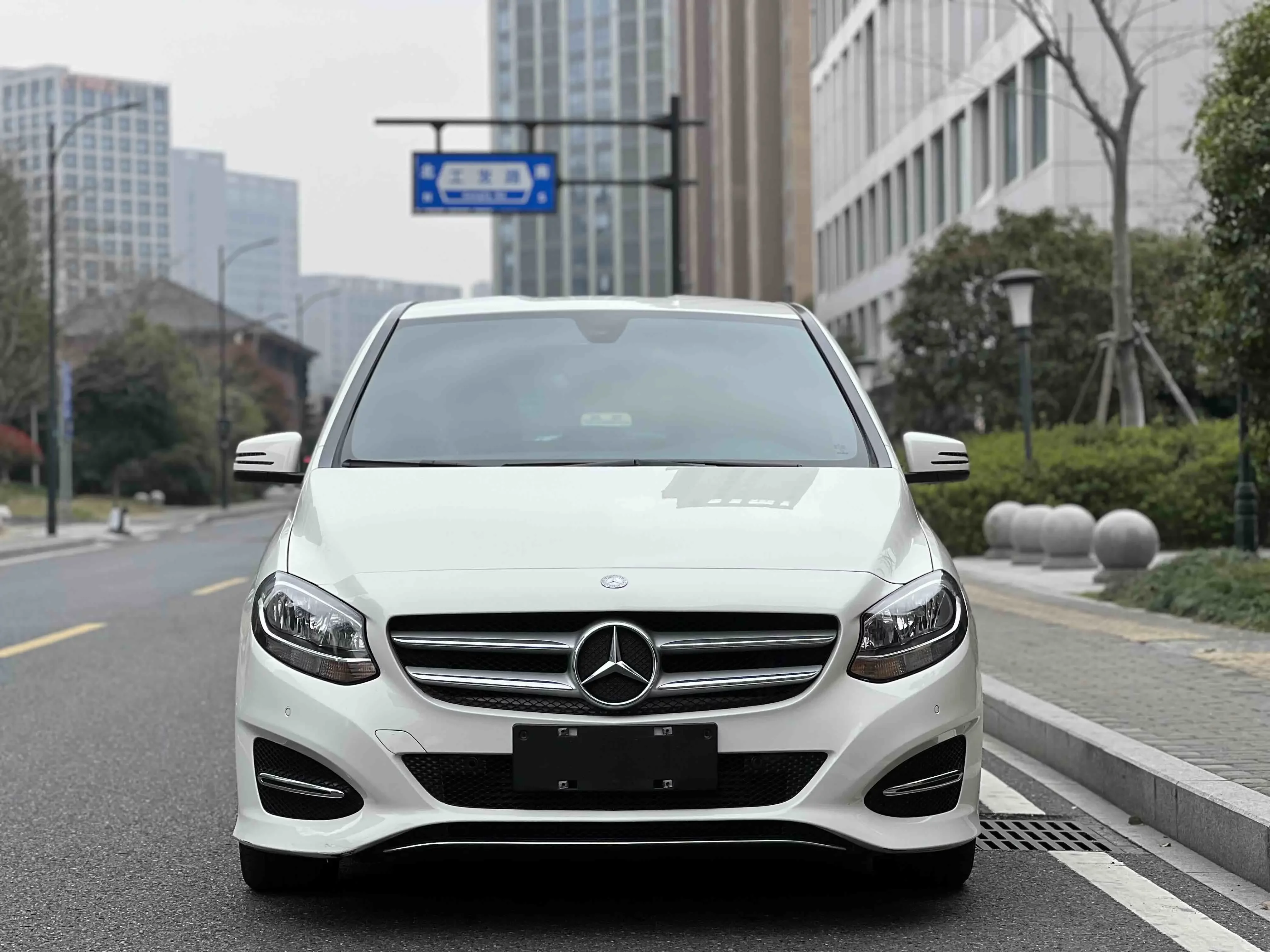 Mercedes-Benz B Class
