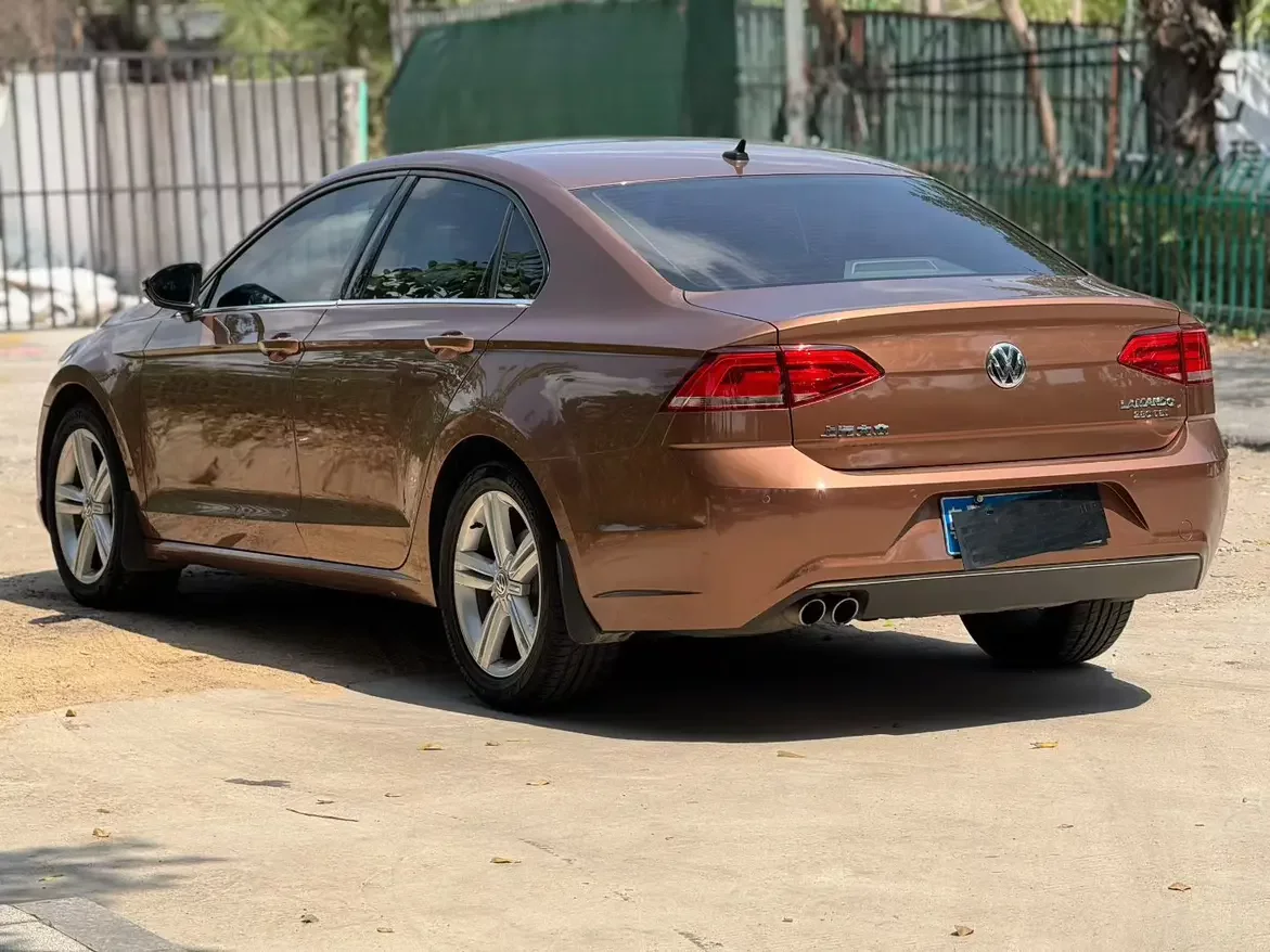 Volkswagen Lamando