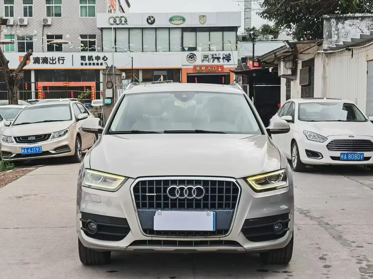 Audi Q3