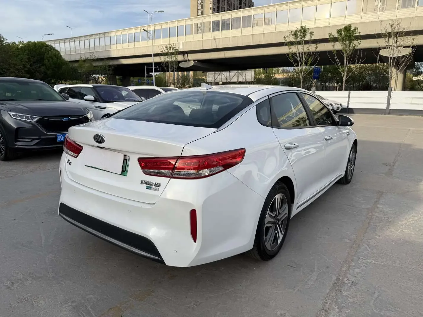 Kia K5 PHEV