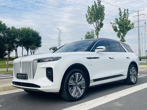 Hongqi E-HS9