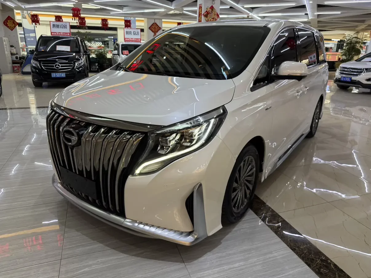 GAC Trumpchi M8