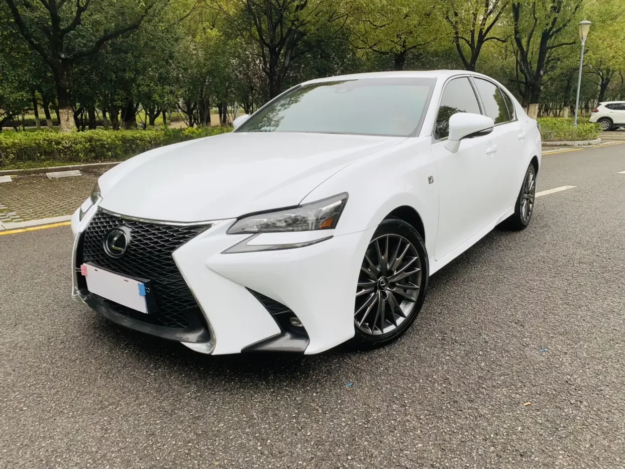 Lexus GS