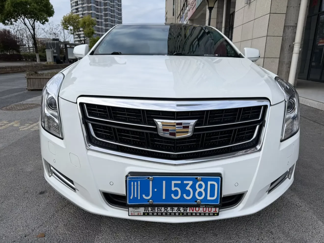 Cadillac XTS