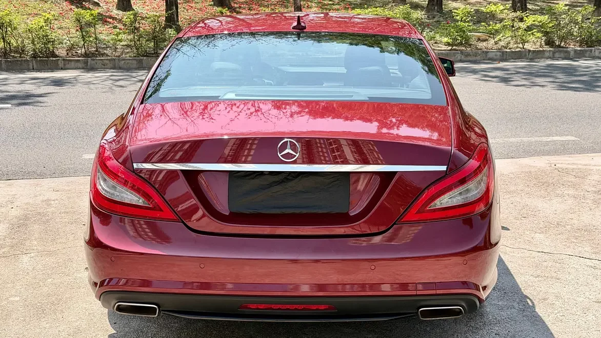 Mercedes-Benz CLS