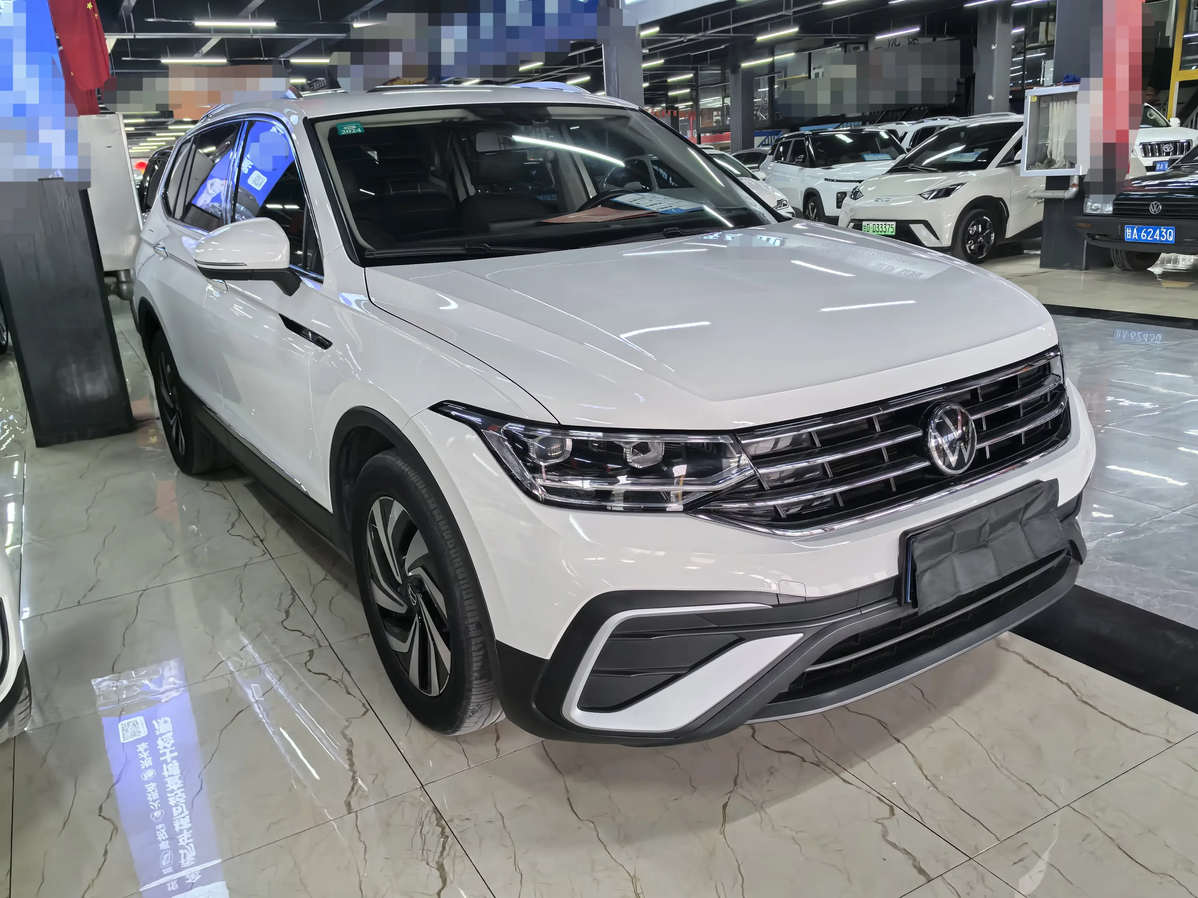 Volkswagen Tiguan L