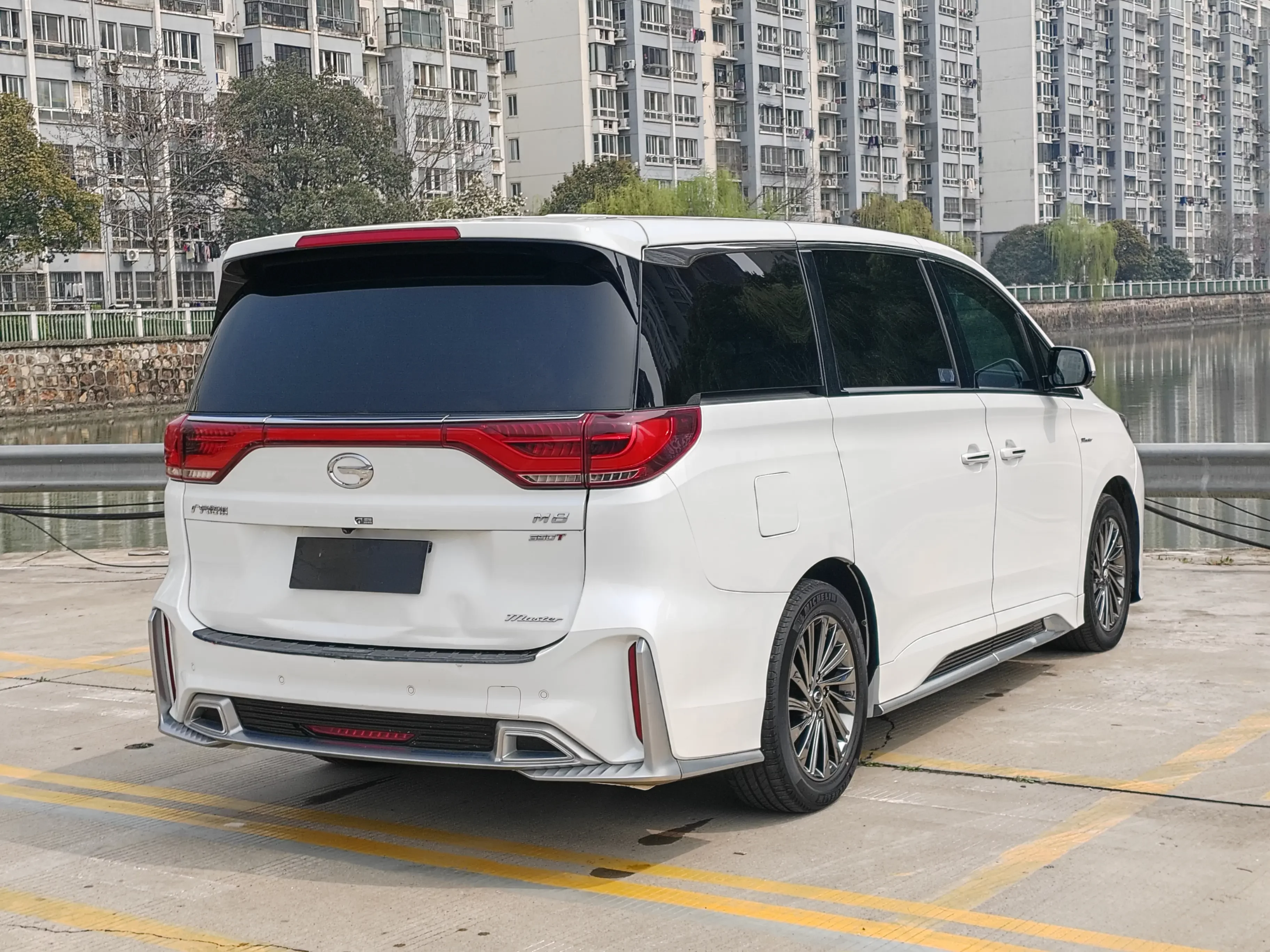 GAC Trumpchi M8