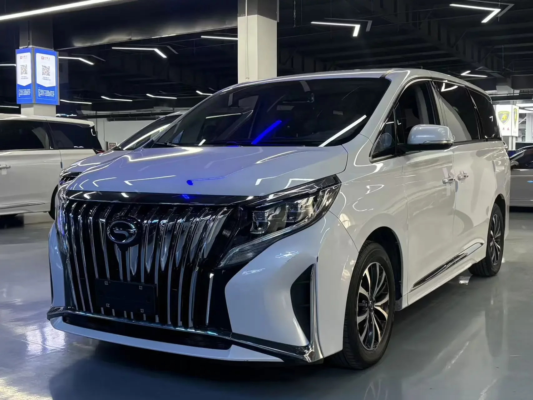 GAC Trumpchi M8