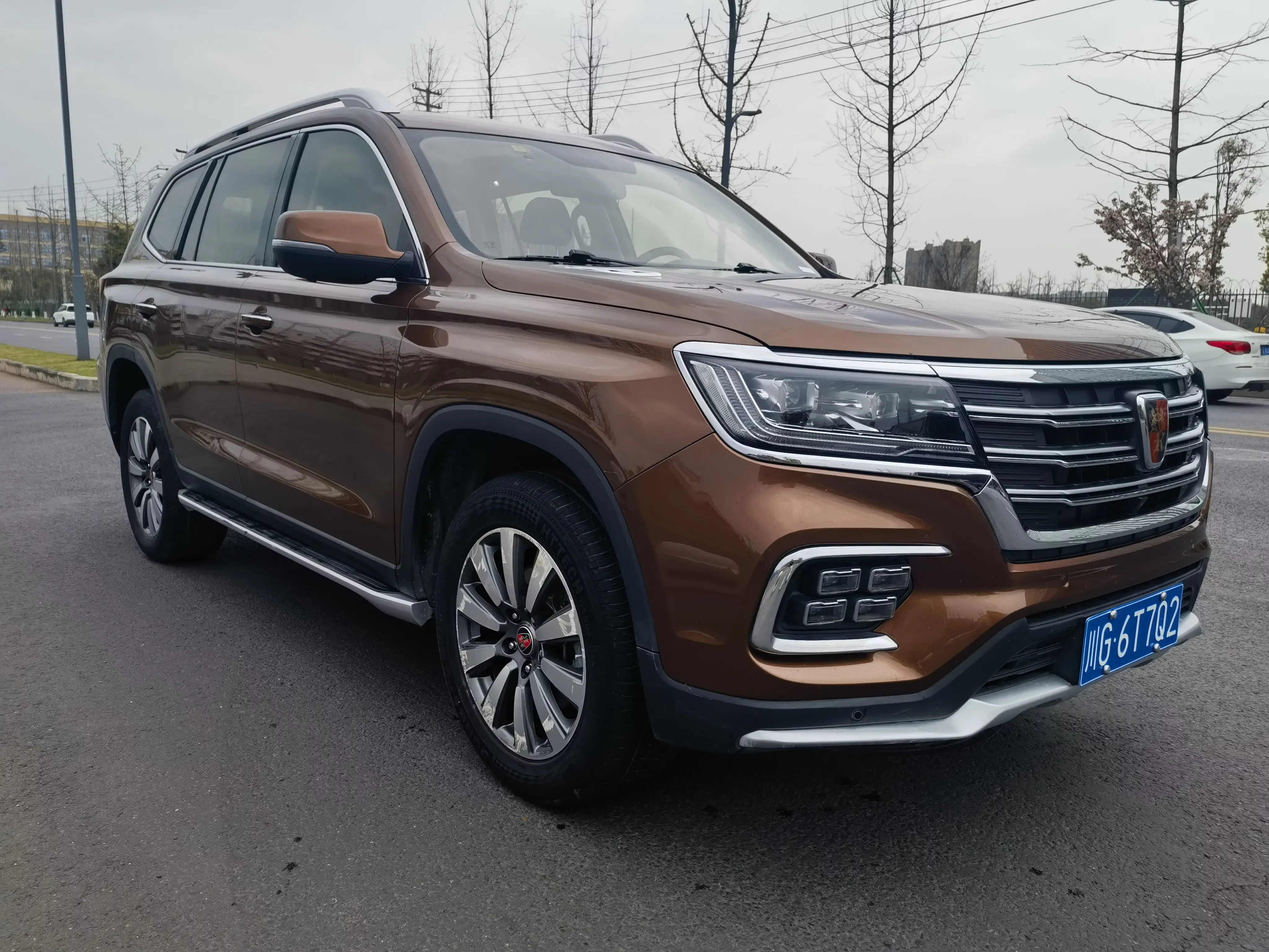 Roewe RX8