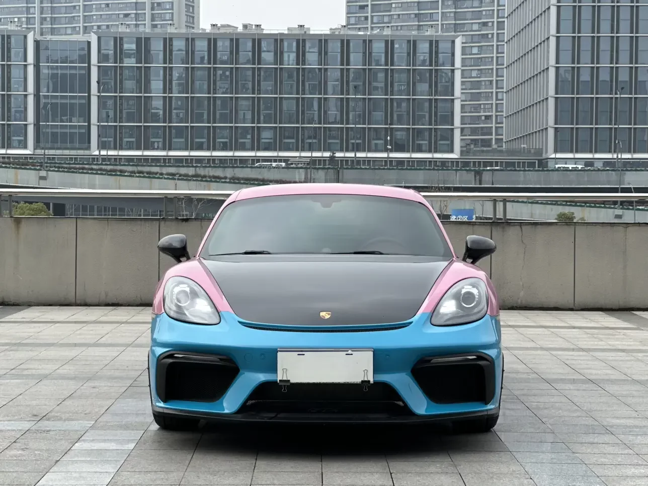 Porsche 718