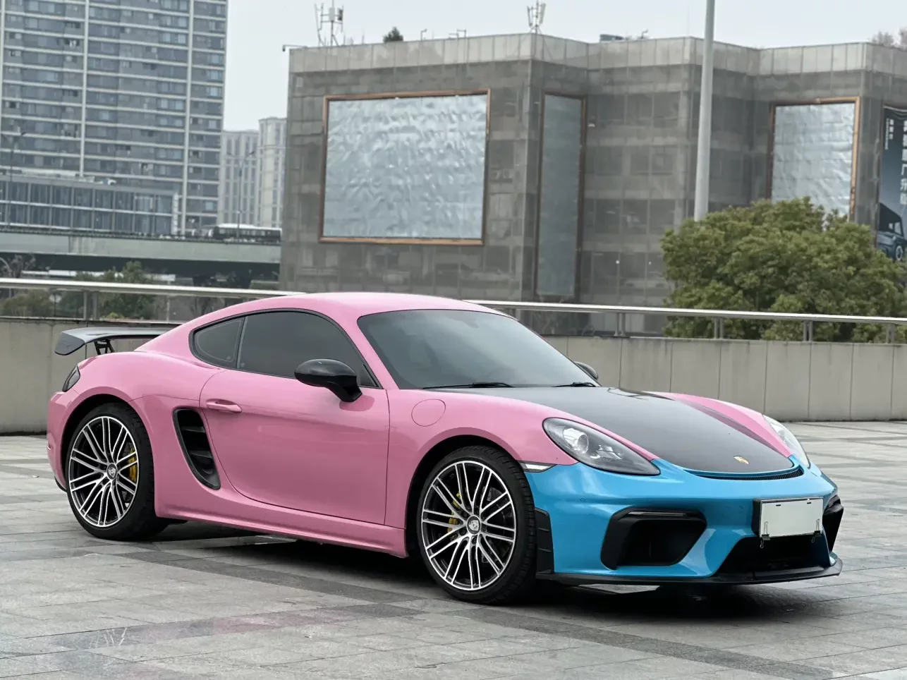 Porsche 718