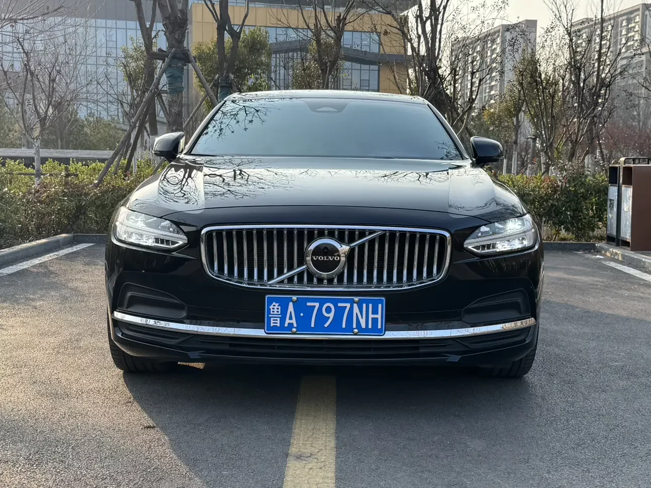 Volvo S90