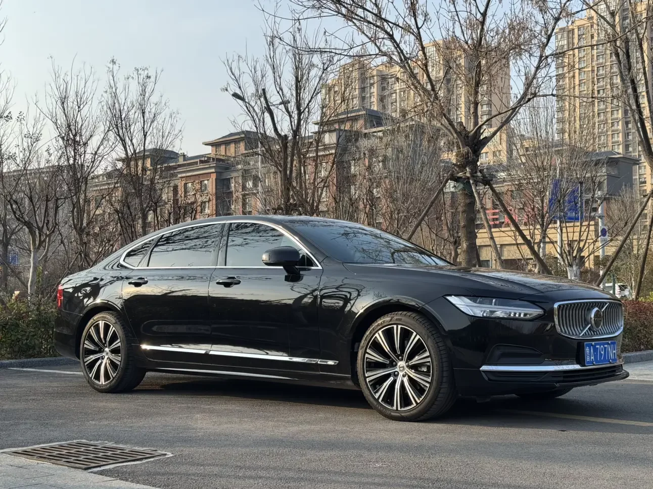 Volvo S90